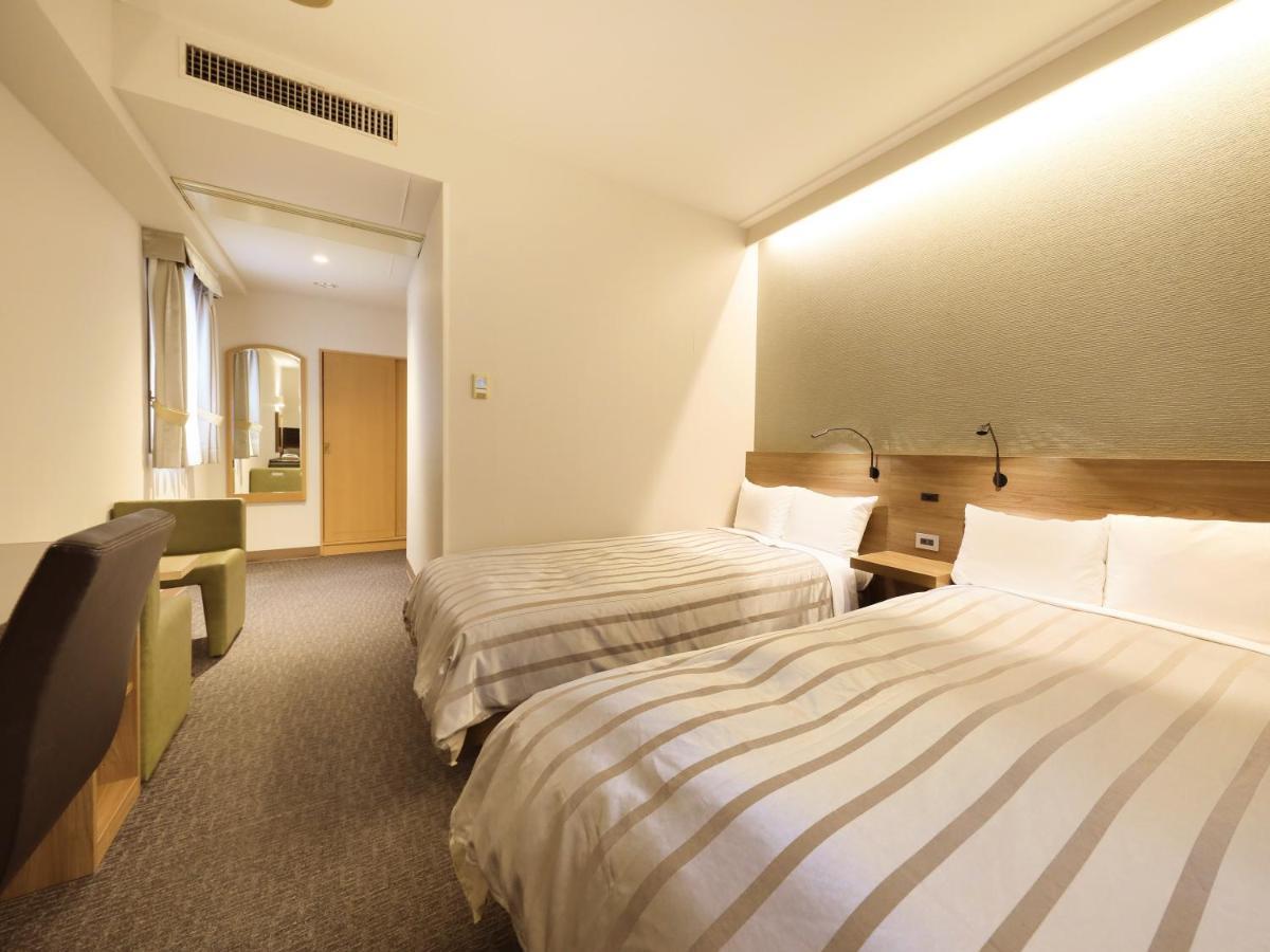 Atsugi Urban Hotel Extérieur photo
