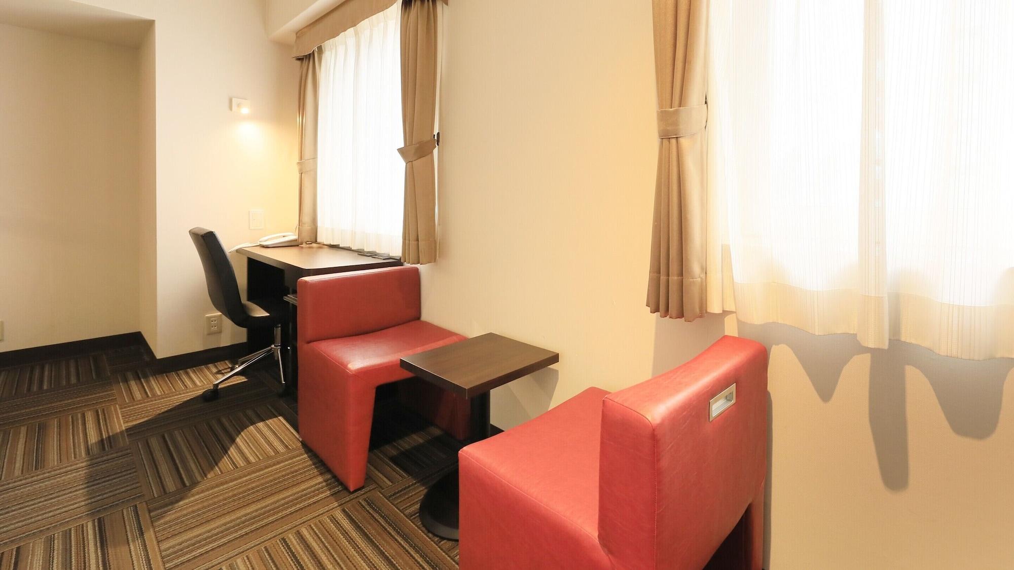 Atsugi Urban Hotel Extérieur photo