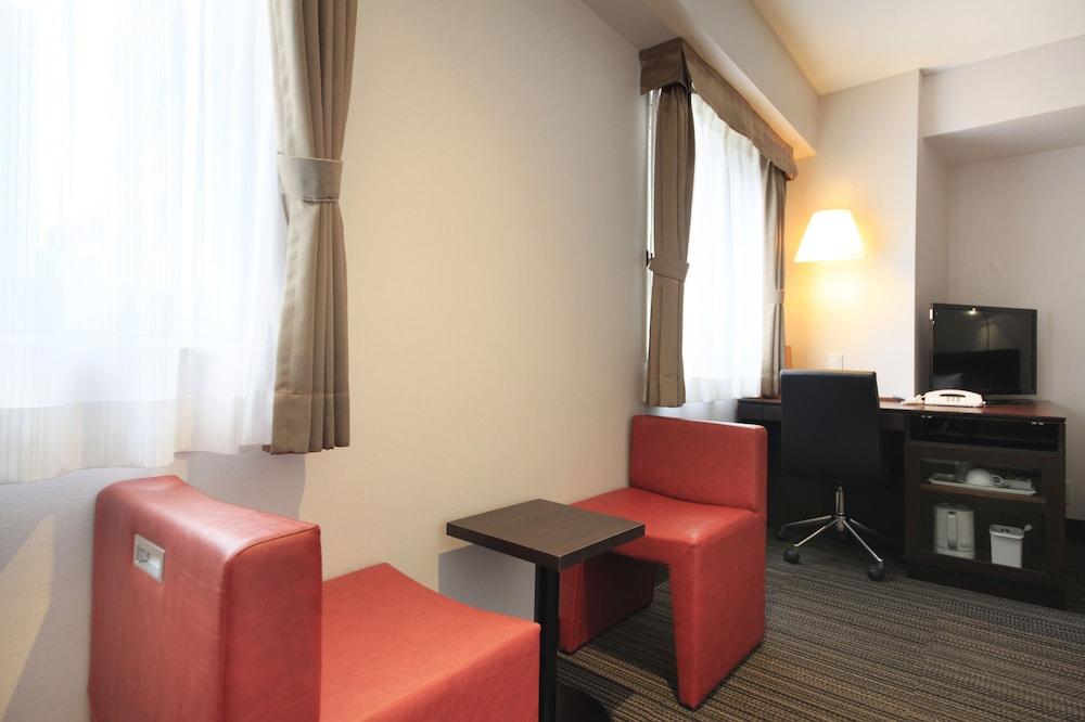 Atsugi Urban Hotel Extérieur photo